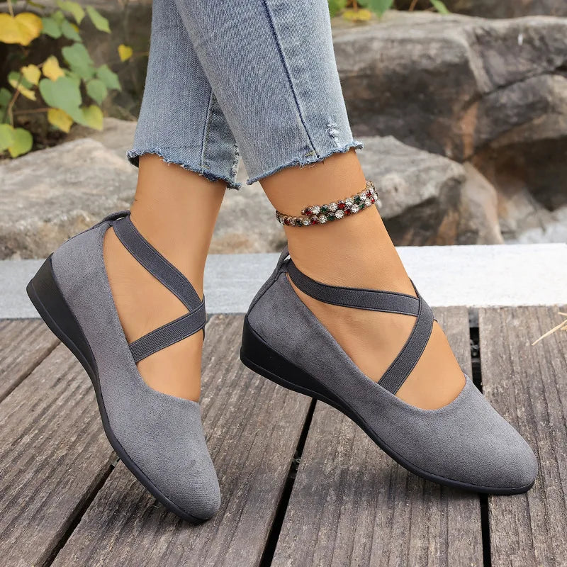 New Arrival 2026 Women's Loafers Roman Retro Style High Quality Large Size Casual Solid Color Dancing Shoes Comfortable